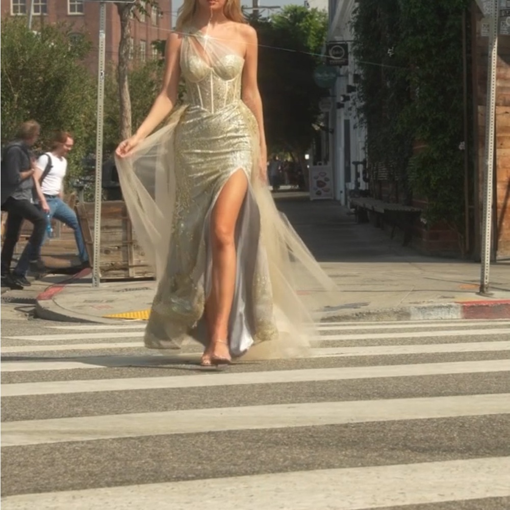 LADIVINE GOLD J869 DRESS